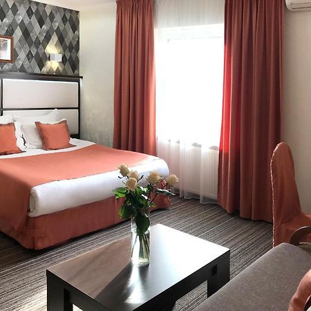 Apartment Eney Львов Экстерьер фото