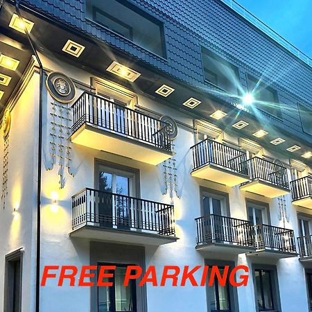 Apartment Eney Львов Экстерьер фото