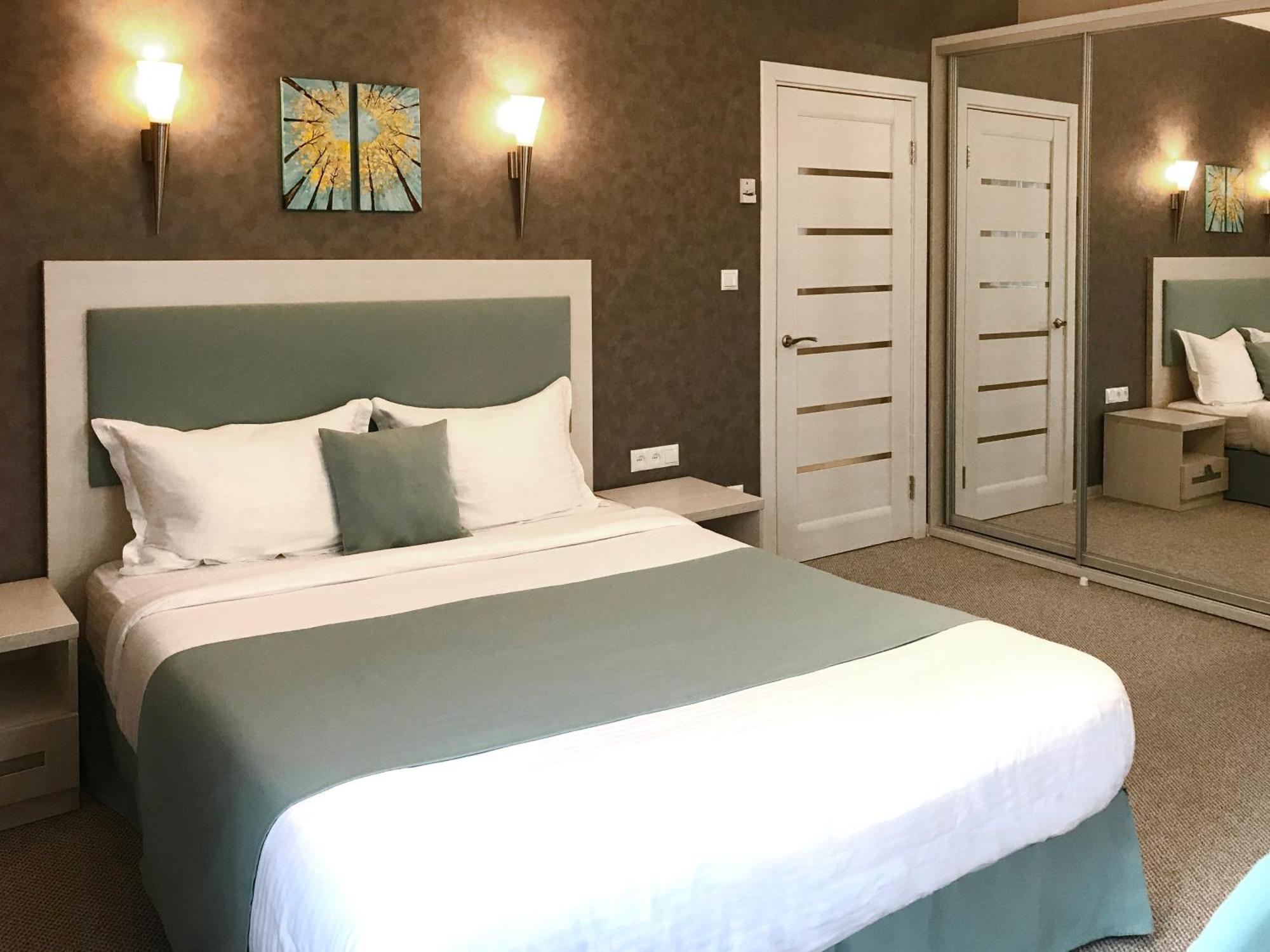 Apartment Eney Львов Экстерьер фото