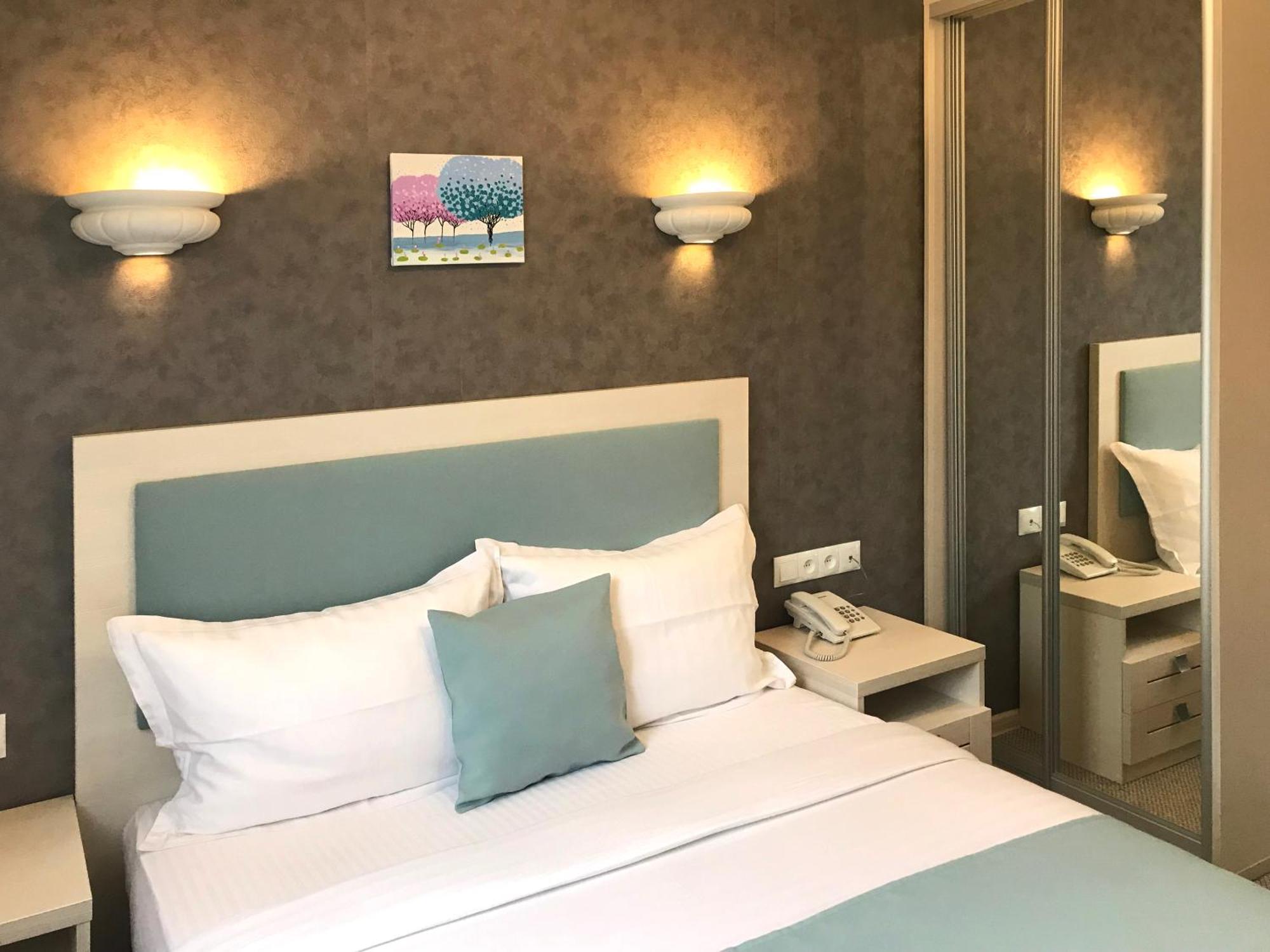 Apartment Eney Львов Экстерьер фото