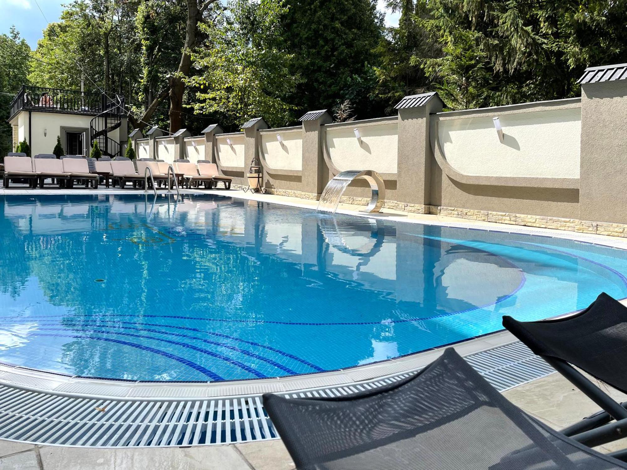 Apartment Eney Львов Экстерьер фото