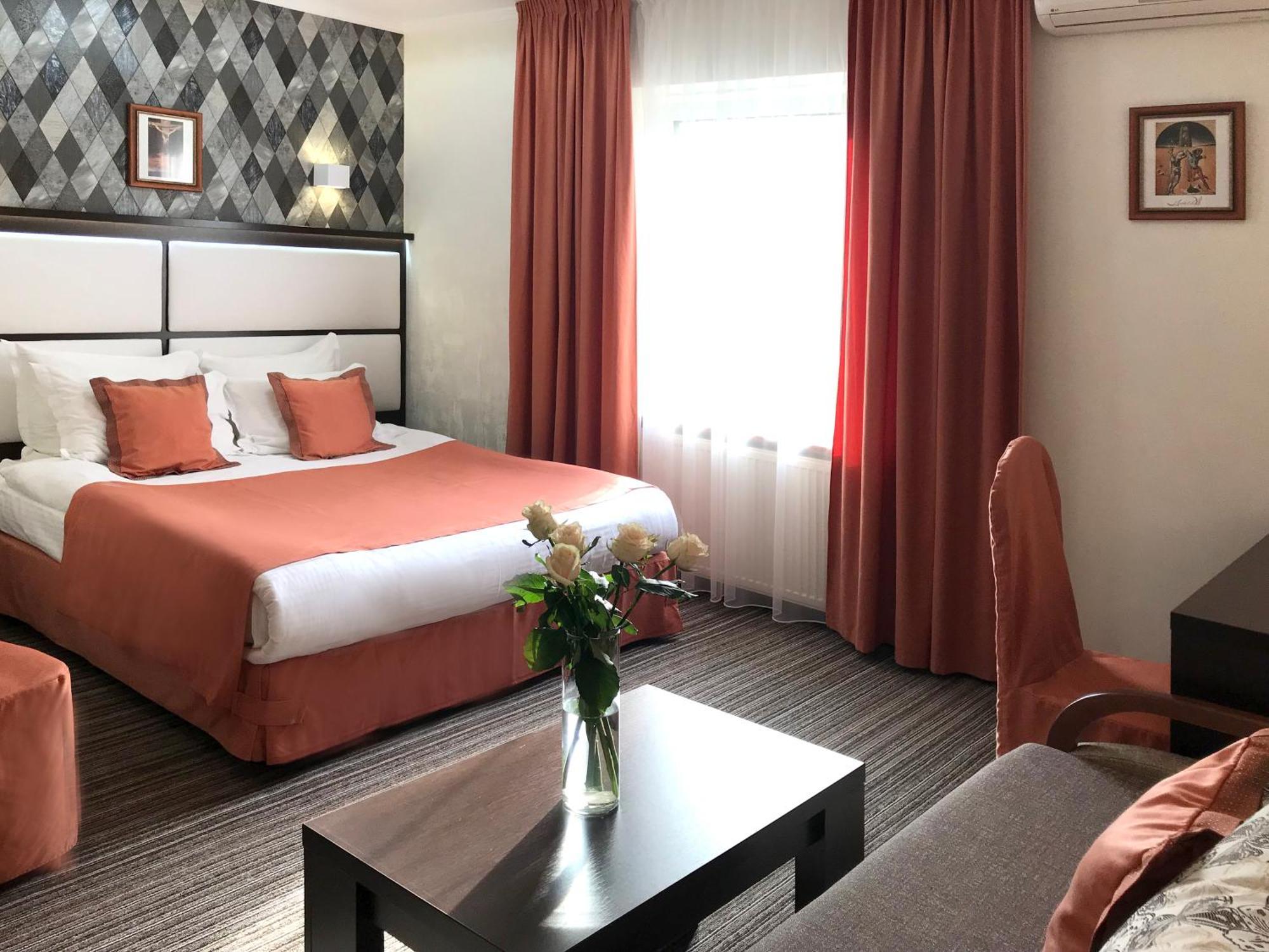Apartment Eney Львов Экстерьер фото