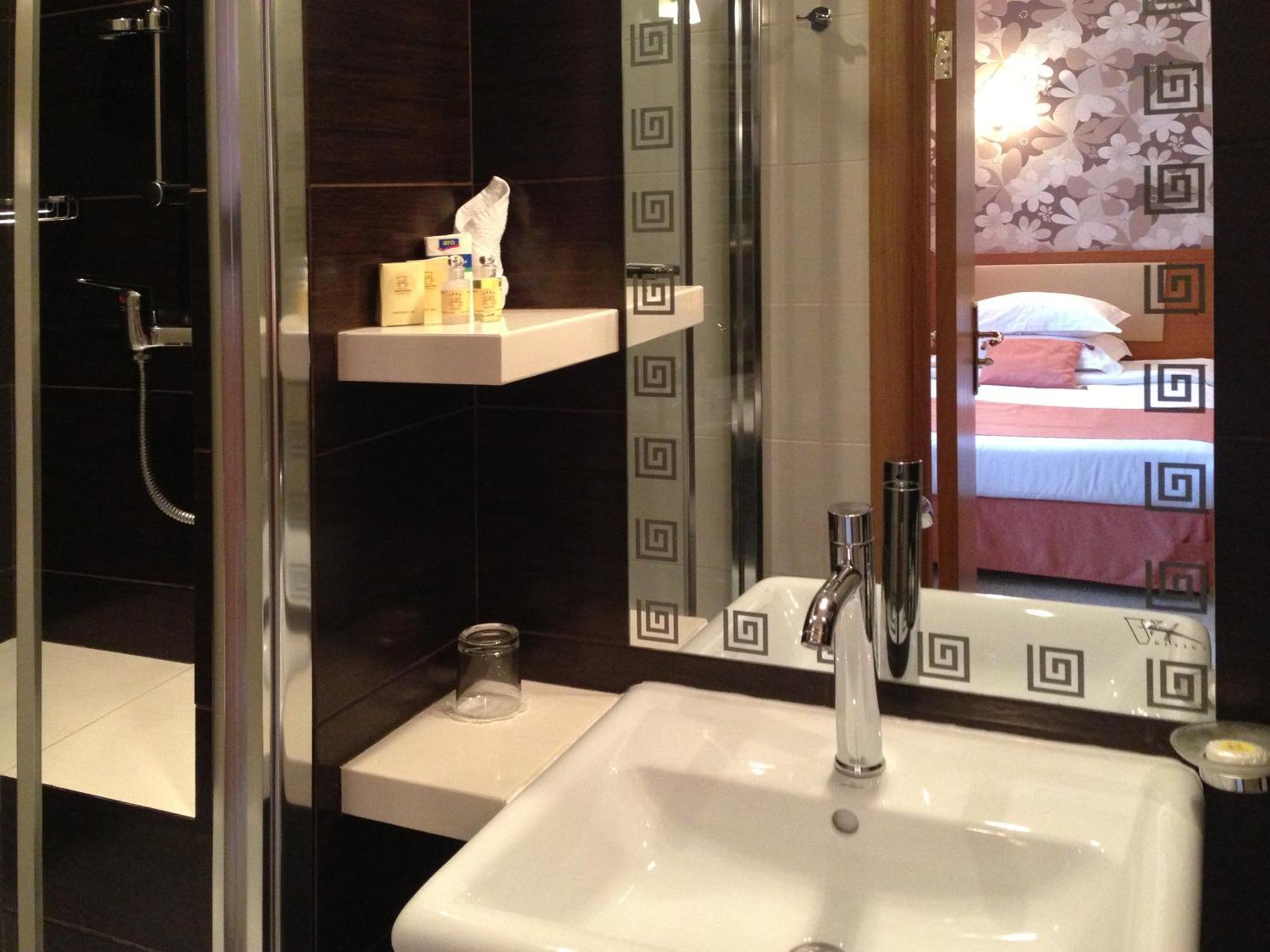 Apartment Eney Львов Номер фото